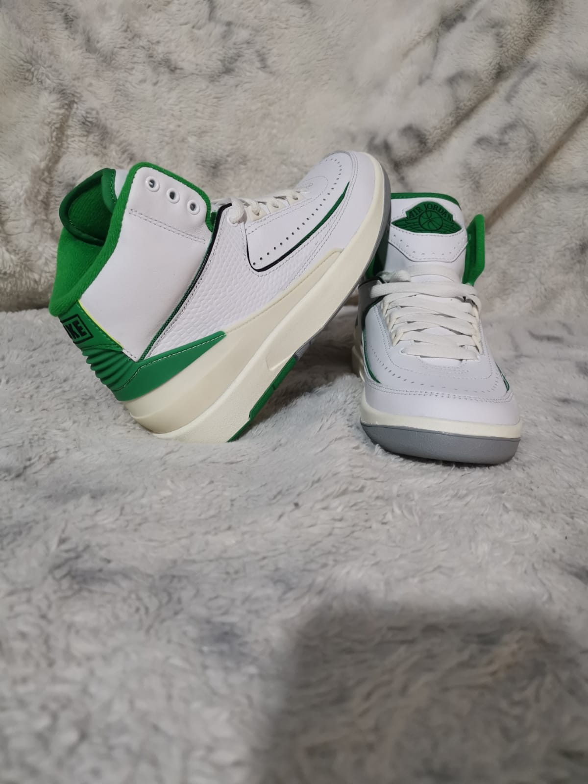 AIR JORDAN 2 RETRO talla 23.5