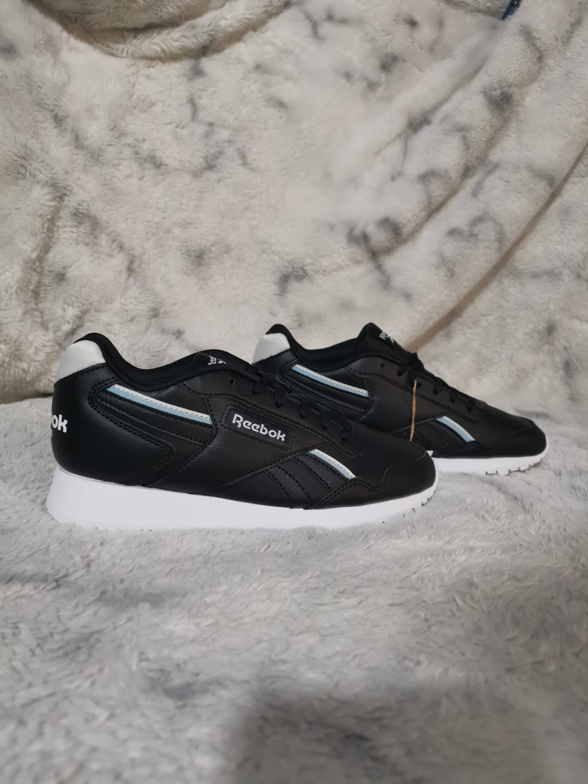 REBOK GLIDE VEGAN talla 22.5