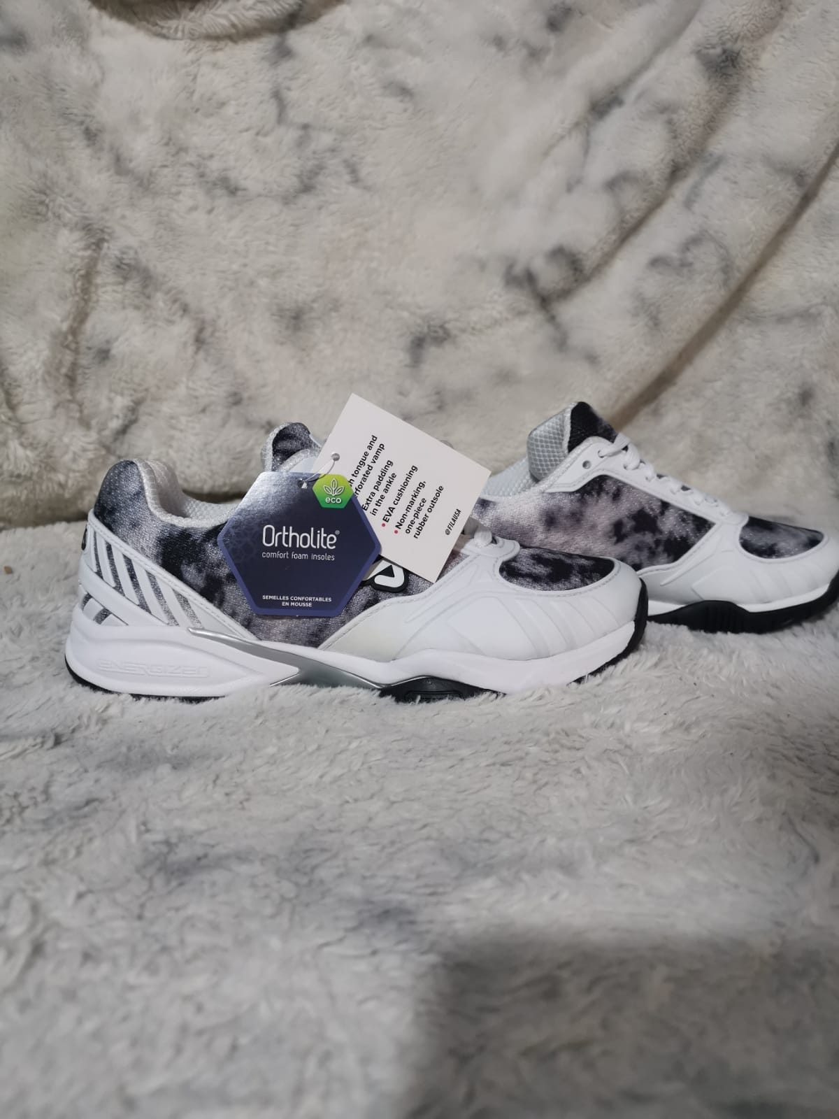 FILA VOLLEY ZONE talla 24.0